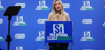 Referendum, Meloni: &ldquo;Zero possibilit&agrave; che io mi dimetta&rdquo;. Non cita Bartolozzi ma dice: &ldquo;La riforma non &egrave; per liberarsi della magistratura&rdquo;. Poi attacca l&rsquo;Anm