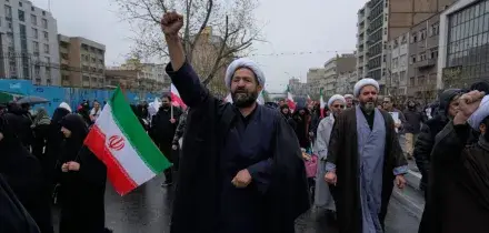 Stati Uniti attaccano l&rsquo;isola di Kharg: &ldquo;Distrutti tutti gli obiettivi militari, intatte le infrastrutture petrolifere&rdquo;. Colpita l&rsquo;ambasciata Usa a Baghdad