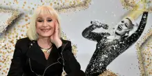 &ldquo;I ladri si sono pentiti e le hanno spedite in Comune con un pacco anonimo&rdquo;: ritrovate le cinture di Raffaella Carr&agrave; rubate dalla mostra a San Benedetto del Tronto