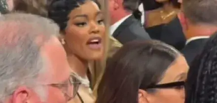 &ldquo;Sei un uomo che mette le mani addosso a una donna&hellip; non toccarmi, non spingermi&rdquo;: Teyana Taylor furiosa con l&rsquo;addetto alla sicurezza, ecco cosa &egrave; successo agli Oscar 2026