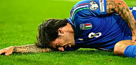 Ansia per la Nazionale: infortunio per Tonali, rischia di saltare i playoff. Ma c&rsquo;&egrave; fiducia: come sta e quando pu&ograve; tornare