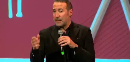 Referendum, Luca Sommi: &ldquo;La Costituzione &egrave; nata dalla Resistenza e non deve essere cancellata dalla desistenza&rdquo;