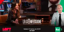Caterina Guzzanti a La Confessione di Gomez (Rai3): &ldquo;Se il mio cognome mi ha aiutato? Sono geneticamente raccomandata. Tutti fanno paragoni con i miei fratelli&rdquo;