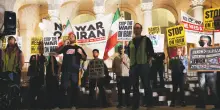 Iran, l&rsquo;incredibile mix di arroganza e incompetenza che ha messo all&rsquo;angolo Usa e Israele