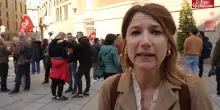 Soldi per l&rsquo;edilizia popolare bloccati dal governo per il riarmo, la protesta parte da Genova: &ldquo;Una vergogna, qui 600 famiglie senza casa&rdquo;