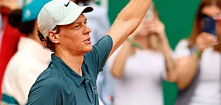 &ldquo;Alcaraz? Non vedo l&rsquo;ora, io non ho nulla da perdere e spinger&ograve; al massimo&rdquo;: Sinner verso la finale a Montecarlo