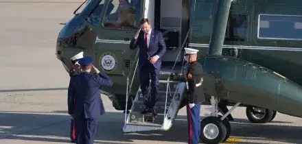 Iran, delegazioni di Washington e Teheran a Islamabad per i colloqui di pace. Media del regime: &ldquo;Trattative da domani se Usa accettano nostre precondizioni&rdquo;