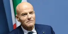 L&rsquo;ad di Eni Descalzi chiede all&rsquo;Ue di riaprire al gas russo nella settimana in cui Meloni riceve Zelensky (che vuole la linea dura)