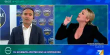 Francesca Pascale contro il vannacciano Sasso: &ldquo;Molliccio sar&agrave; lei e il suo Badoglio. Mi dispiace per sua moglie e per le sue figlie&rdquo;. Su La7