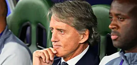 Clamoroso Mancini: aveva festeggiato la vittoria del campionato in Qatar, ma ora rischia di perderlo. Cosa &egrave; successo