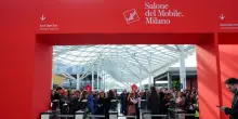 Al nuovo Rh Milano tra influencer, caos e sushi a volont&agrave;. La brutta faccia della Design Week 2026