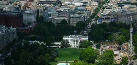 Trump usa il fallito attentato per promuovere la controversa sala da ballo alla Casa Bianca: &ldquo;Sar&agrave; pi&ugrave; grande e sicura&rdquo;
