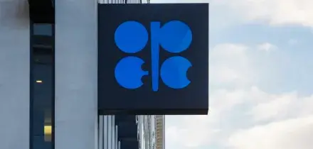 Gli Emirati escono dall&rsquo;organizzazione dei Paesi esportatori di petrolio (Opec e Opec+). E annunciano l&rsquo;aumento della produzione