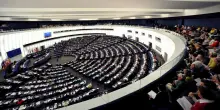 L&rsquo;Ue sfida la Cina su Taiwan: l&rsquo;Eurocamera chiede &ldquo;una presenza navale costante ed esercitazioni&rdquo;. Contrari solo M5S, SI e Vannacci