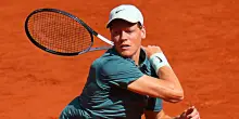 Atp Madrid, Sinner vince il primo set contro Jodar senza troppi problemi: al via il secondo | Diretta