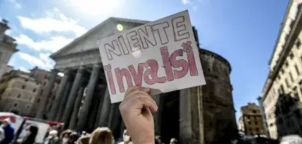 Settimana di scioperi per la scuola: il calendario delle proteste dei sindacati contro i test Invalsi e la riforma degli istituti tecnici