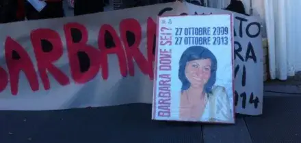 Scomparsa di Barbara Corvi, indagini riaperte: nuovi esami sul Dna delle cartoline. Il marito: &ldquo;Disponibile a qualsiasi accertamento&rdquo;