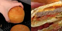 Cos&rsquo;&egrave; il Burger bomb, l&rsquo;hamburger che &ldquo;esplode&rdquo; in versione &lsquo;mochi&rsquo;: l&rsquo;ultima ricetta virale su TikTok &ndash; IL VIDEO