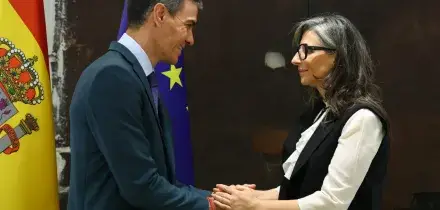 Sanchez conferisce l&rsquo;Ordine al merito civile a Francesca Albanese