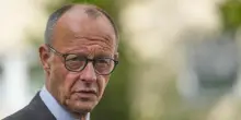 Un anno di governo Merz? La grande coalizione &egrave; gi&agrave; col fiatone: risse tra ministri e sondaggi in picchiata