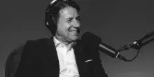 Giuseppe Conte: &ldquo;Mio figlio si &egrave; ammalato nel periodo del Covid, &egrave; stato a letto per due anni. Ora ne &egrave; uscito e sono il pap&agrave; pi&ugrave; felice del mondo&rdquo;