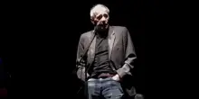 L&rsquo;omaggio di Vecchioni agli amici Zanardi e Beccalossi: &ldquo;Questa canzone &egrave; nata per Alex, ma la dedico anche a Evaristo&rdquo;