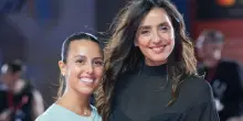 &ldquo;Sembro viziata? Mai stata e se ho detto qualcosa che non dovevo, mi sono scusata. Ho genitori normali, mangiavamo il gelato a casa, gli altri ci immaginavano in giro per il mondo&rdquo;: parla Jolanda Renga
