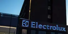 Electrolux chiude la fabbrica di Cerreto d&rsquo;Esi e annuncia 1.700 esuberi su 4.500 lavoratori. Proclamate 8 ore di sciopero