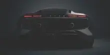 Lotus scarica il dogma elettrico. La Type 135 riporter&agrave; in vita il V8