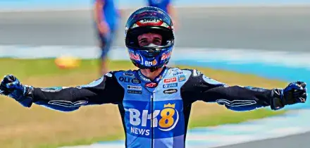 MotoGp, Alex Marquez vince la sprint in Catalogna: 3&deg; Di Giannantonio. Bezzecchi 9&deg; (ma rimane leader del Mondiale) | Ordine d&rsquo;arrivo e classifica