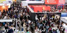 L&rsquo;area Self del Salone del Libro continua a crescere. E gli autori cosa pensano?