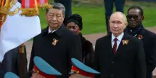 Putin vola da Xi per riaffermare l&rsquo;asse Russia-Cina: &ldquo;Lavoriamo per la pace&rdquo;. E Mosca annuncia tre giorni di esercitazioni nucleari
