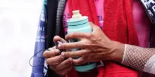 &ldquo;&Egrave; assolutamente vietato urinare in una borraccia e poi gettarla via&rdquo;: l&rsquo;appello ai corridori del Giro d&rsquo;Italia