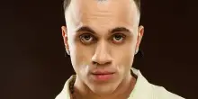Samurai Jay: &ldquo;Mia mamma &egrave; tutto. &Egrave; dolce e brutale. Una volta ero gi&ugrave; e mi disse &lsquo;se vuoi cantare caccia le pal*e, hai il fuoco&rsquo;. Ossessione &egrave; amata anche dai neonati, a me non ha (ancora) stufato&rdquo;