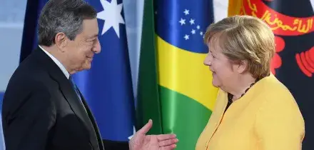 Ucraina, Financial Times: &ldquo;L&rsquo;Europa valuta Draghi o Merkel come mediatori con Putin&rdquo;. Mosca: &ldquo;Avanti fino al raggiungimento degli obiettivi&rdquo;