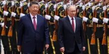 Incontro Putin-Xi. Il leader cinese: &ldquo;In Iran urgente il cessate il fuoco completo&rdquo;. Il capo del Cremlino: &ldquo;Intesa con Pechino senza precedenti&rdquo;