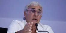 Giletti al processo contro Baiardo: &ldquo;Nella foto che mi mostr&ograve; riconobbi un giovane Silvio Berlusconi in maglione blu&rdquo;