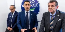&ldquo;Decine di parlamentari vogliono entrare in Futuro nazionale. Il 50% da FdI&rdquo;: il partito di Vannacci si prepara all&rsquo;Assemblea. FI: &ldquo;Meglio Calenda di lui&rdquo;
