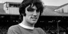 La prima pop star del calcio: George Best oggi avrebbe compiuto 80 anni