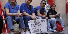 Tavolo sui licenziamenti Electrolux aggiornato al 15 giugno. Governo e sindacati: &ldquo;Ritiri il piano&rdquo;. L&rsquo;azienda: &ldquo;Produrre in Ue insostenibile&rdquo;