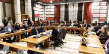 Legge elettorale, caos in Commissione. Opposizioni contro la maggioranza: &ldquo;Vogliamo vedere il vostro nuovo testo&rdquo;