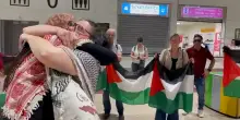 Global Sumud Flotilla, rientrati in Italia sei membri della carovana di terra: &ldquo;Preoccupati per i nostri compagni che non sentiamo da giorni&rdquo;