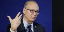 Educazione affettiva, il ddl Valditara condanna una generazione a ignorare consenso, contraccezione e malattie