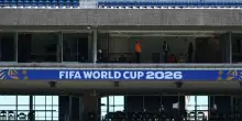 Mondiali, caos visti a 10 giorni dal via: il Sudafrica ritarda la partenza, deve giocare il match inaugurale col Messico. E resta l&rsquo;incognita Iran