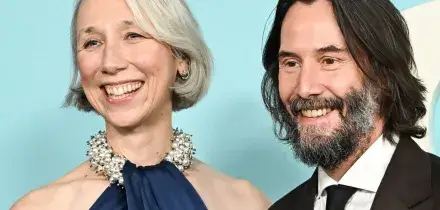 &ldquo;La mia fidanzata &egrave; facile da amare&rdquo;: Keanu Reeves sorprende Alexandra Grant. Lei risponde: &ldquo;La chiave della nostra relazione &egrave; il rispetto reciproco&rdquo;