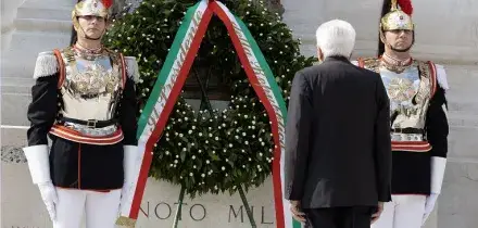 Festa del 2 giugno, Mattarella: &ldquo;La Costituzione &egrave; una casa comune&rdquo;. Meloni: &ldquo;Domandiamoci che Repubblica vogliamo essere domani&rdquo;