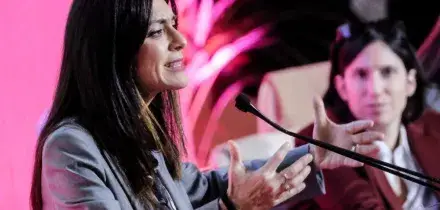 Pina Picierno lascia il Pd: &ldquo;Decisione sofferta, ma il partito di Schlein non &egrave; pi&ugrave; inclusivo come quando lo abbiamo fondato&rdquo;
