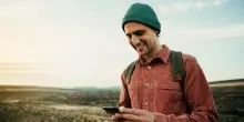 La vacanza la decide l&rsquo;algoritmo: il 79% dei giovani sceglie mete e itinerari dai social ed &egrave; disposto a fare qualcosa di completamente fuori dall&rsquo;ordinario al solo scopo di poterlo raccontare online