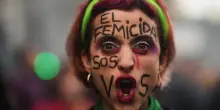 Argentina, l&rsquo;anniversario di &ldquo;Ni una menos&rdquo; segnato da altri femminicidi. Ma Milei taglia fondi e programmi contro la violenza di genere