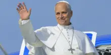 Papa Leone XIV a Madrid: &ldquo;Gli abusi sono una ferita ancora aperta&rdquo;. Appello per Ucraina e Libano. &ldquo;Ai Mondiali tifer&ograve; Usa&rdquo;